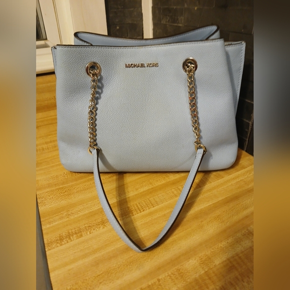 Michael Kors EUC Baby Blue Chain Satchel Bag - Picture 4 of 14